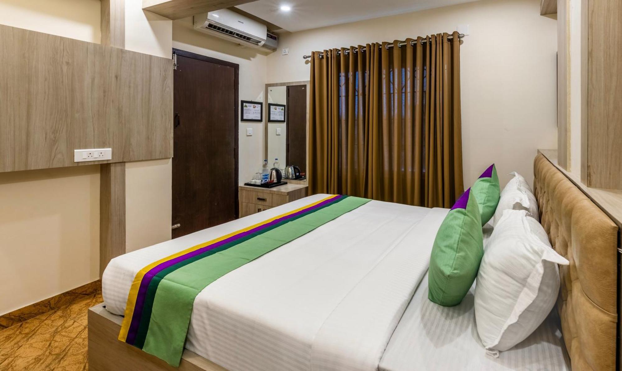 Treebo Sky City Grand, 5 Min From Mangalore Airport エクステリア 写真