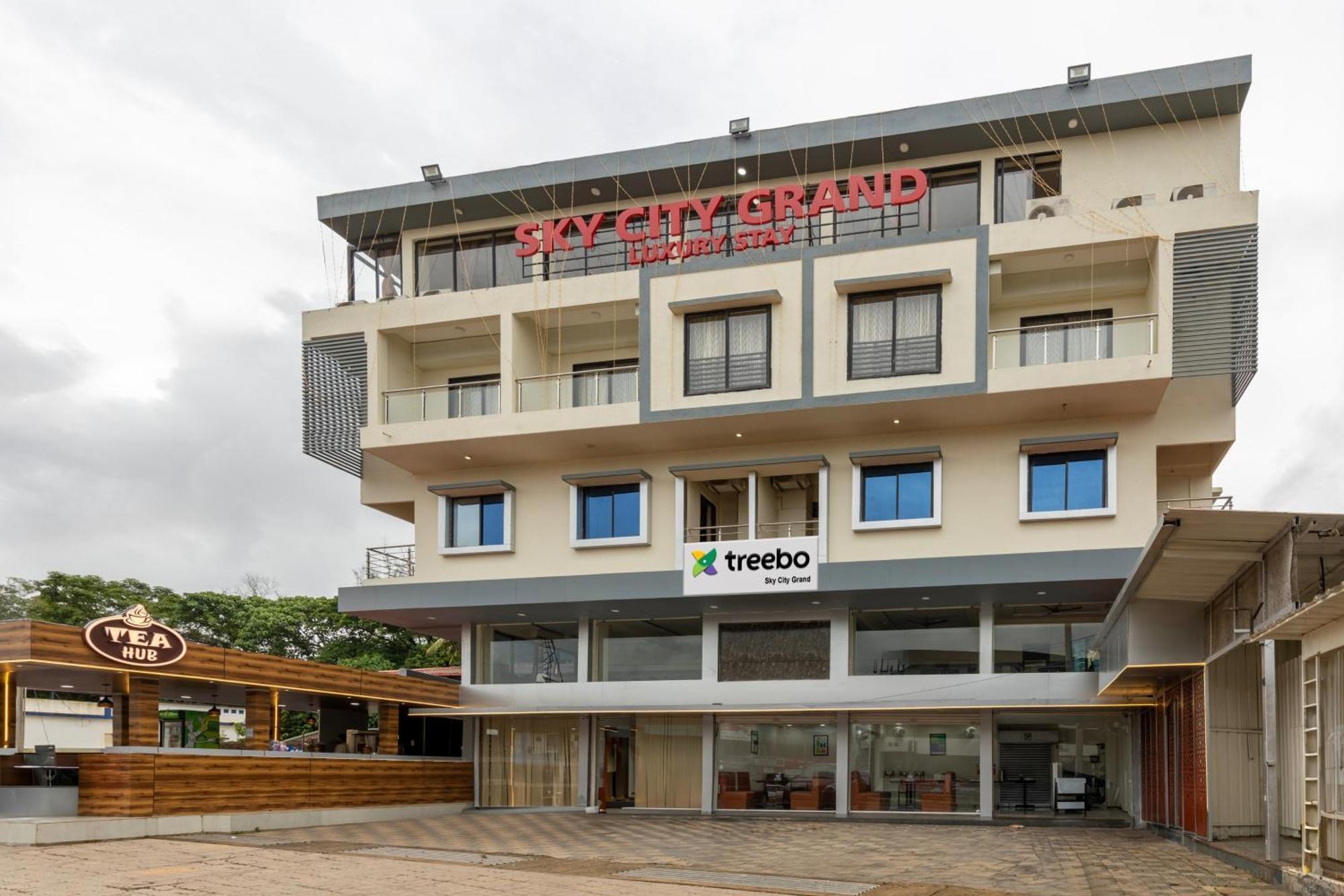 Treebo Sky City Grand, 5 Min From Mangalore Airport エクステリア 写真