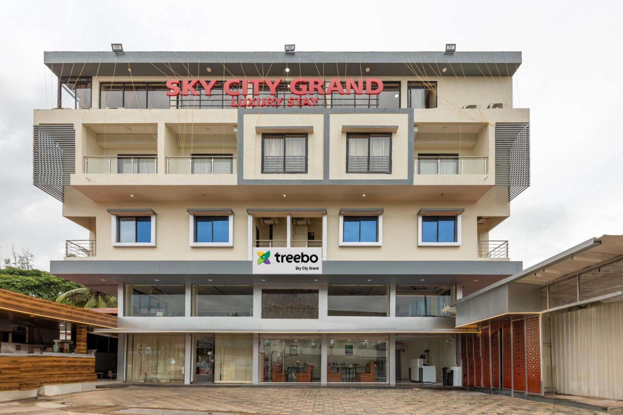 Treebo Sky City Grand, 5 Min From Mangalore Airport エクステリア 写真